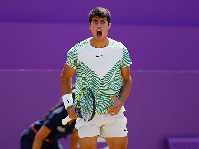 Carlos Alcaraz reacts at the Queen's Club Championship on June 25, 2023