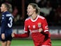 Cloe Lacasse celebrates scoring for Benfica Women on December 7, 2022