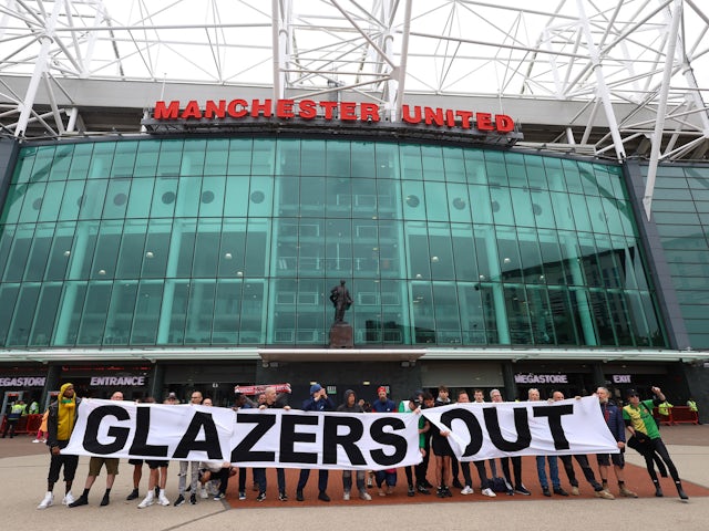 Man United fans 'planning fresh protests against the Glazers'