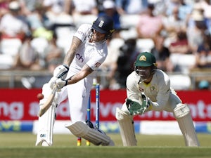 Stokes heroics keep England in third Ashes Test