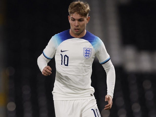 Emile Smith Rowe in action for England Under-21s on March 28, 2023