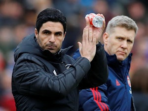 Steve Round leaves position as Arsenal assistant manager