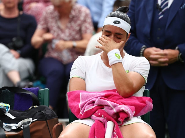 Ons Jabeur looks dejected after losing the Wimbledon final to Marketa Vondrousova on July 15, 2022