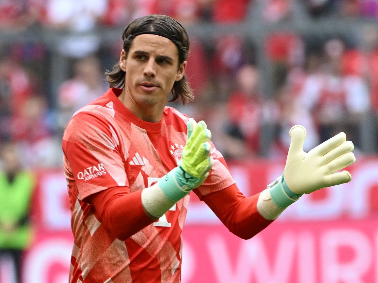 Bayern Munich wanted 36-year old shot stopper over Yann Sommer in January