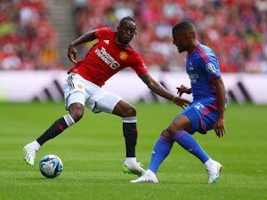 Man United 'planning to open contract talks with Wan-Bissaka'