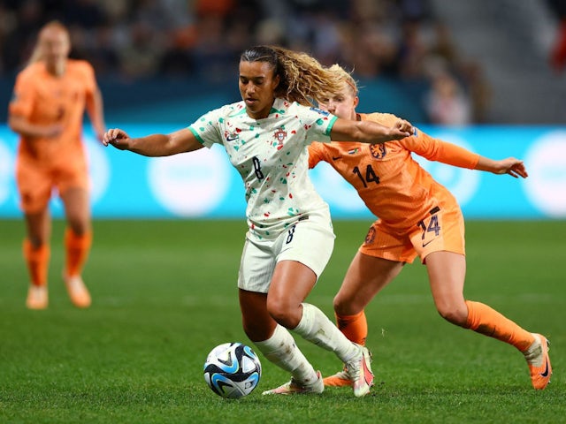 Portugal's Andreia Norton in action with Netherlands' Jackie Groenen on July 23, 2023