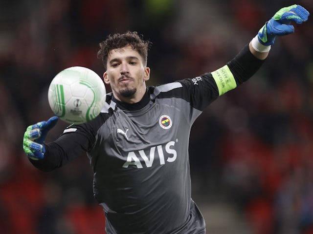 Man United 'make move for Fenerbahce goalkeeper Altay Bayindir'