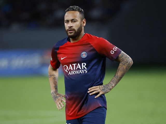 Neymar 'tells PSG chiefs he wants to leave this summer'