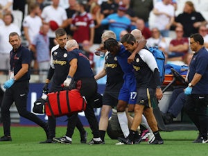 Chelsea midfielder Chukwuemeka undergoes knee surgery
