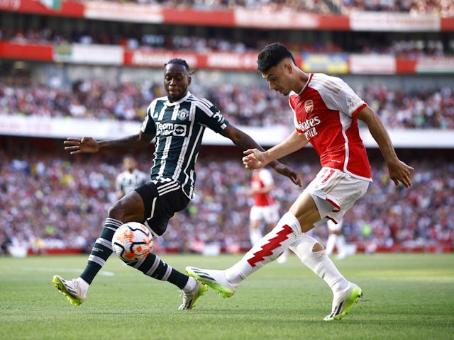 Manchester United's Aaron Wan-Bissaka in action with Arsenal's Gabriel Martinelli on September 3, 2023