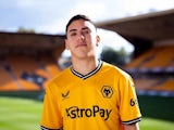 Enso Gonzalez signs for Wolverhampton Wanderers