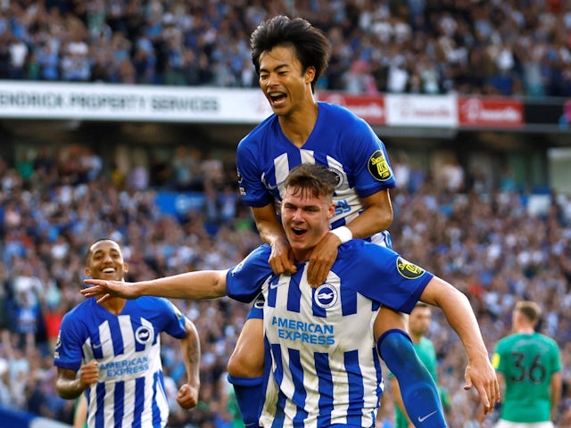 Brighton & Hove Albion's Evan Ferguson celebrates scoring their third goal with Kaoru Mitoma on September 2, 2023