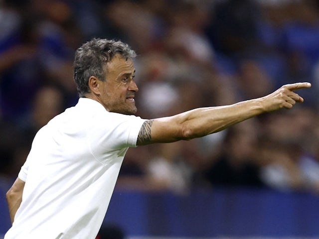 Paris Saint-Germain (PSG) coach Luis Enrique reacts on September 3, 2023