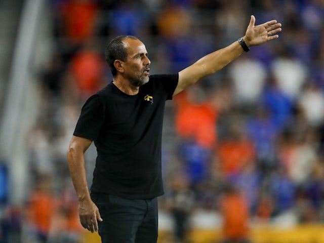 Huấn luyện viên trưởng Orlando City SC Oscar Pareja vào ngày 3 tháng 9 năm 2023