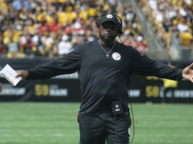 Pittsburgh Steelers head coach Mike Tomlin