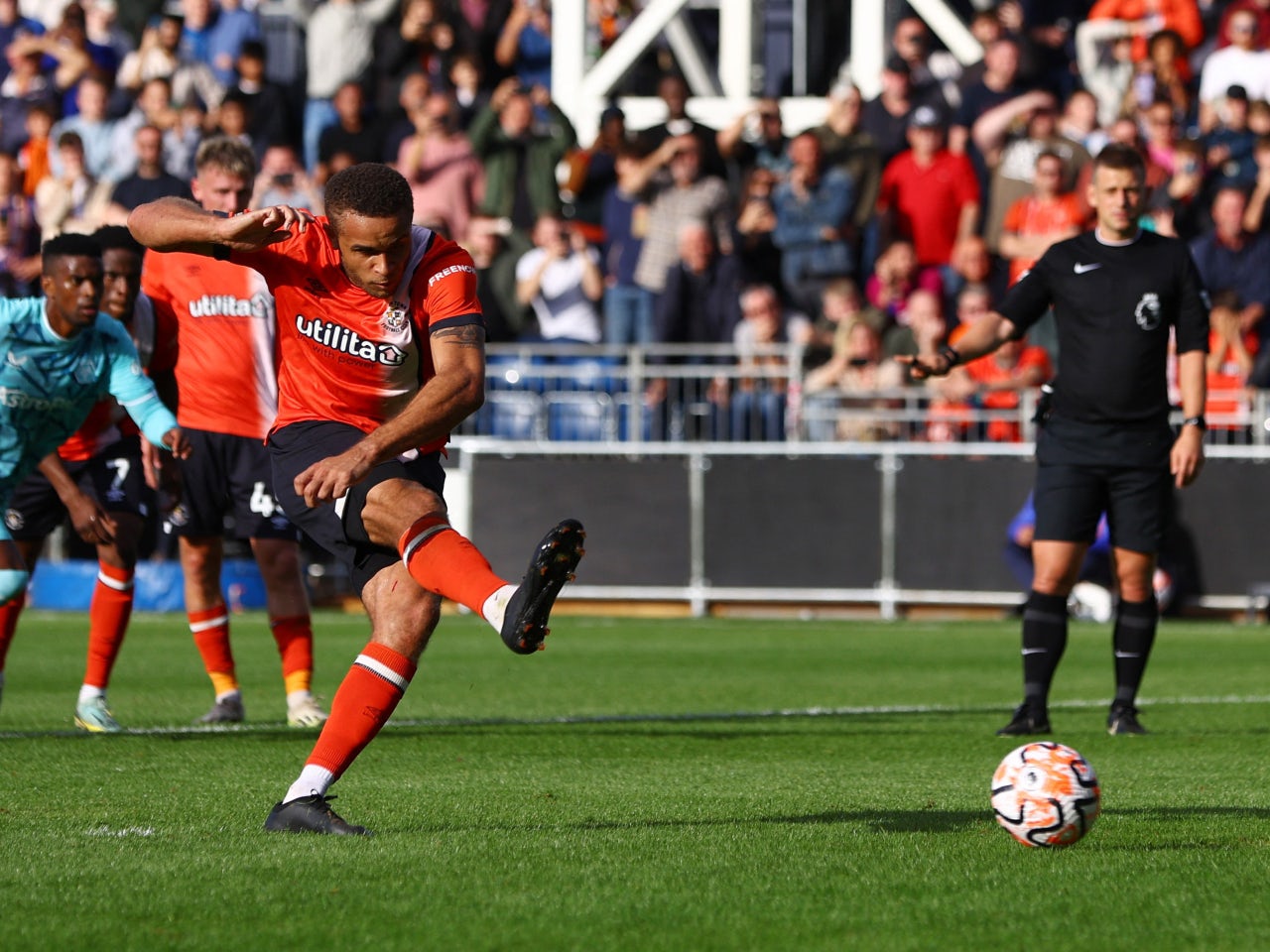 Luton Town's Carlton Morris Scores Their First Goal From The Penalty ...