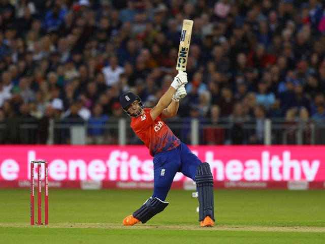 Second-string England cruise to win over Ireland in second ODI