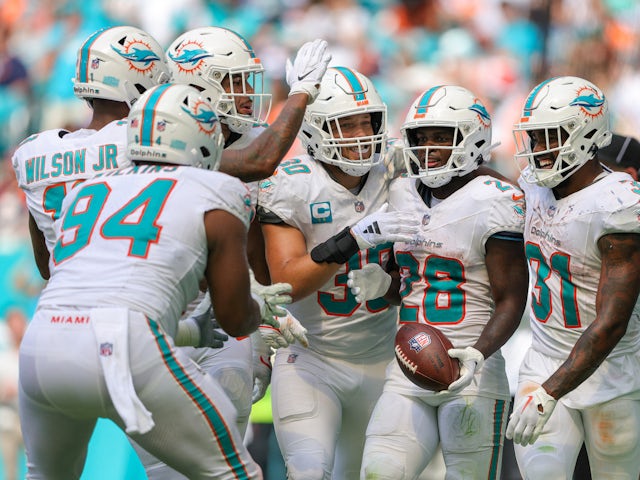 Miami Dolphins running back De'Von Achane