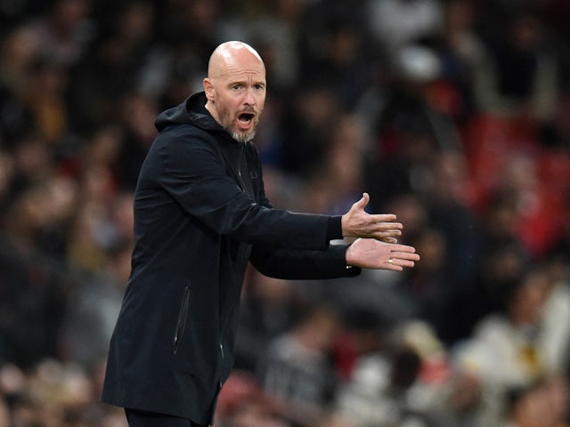 Man United 'to open contract discussions with Erik ten Hag'