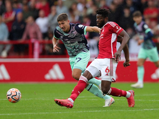 Nottingham Forest's Ibrahim Sangare in action with Brentford's Vitaly Janelt on October 1, 2023