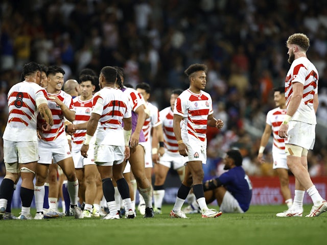 England qualify for Rugby World Cup quarter-finals as Japan beat Samoa