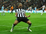 Newcastle United's Joelinton celebrates their first goal scored by Alexander Isak on September 27, 2023