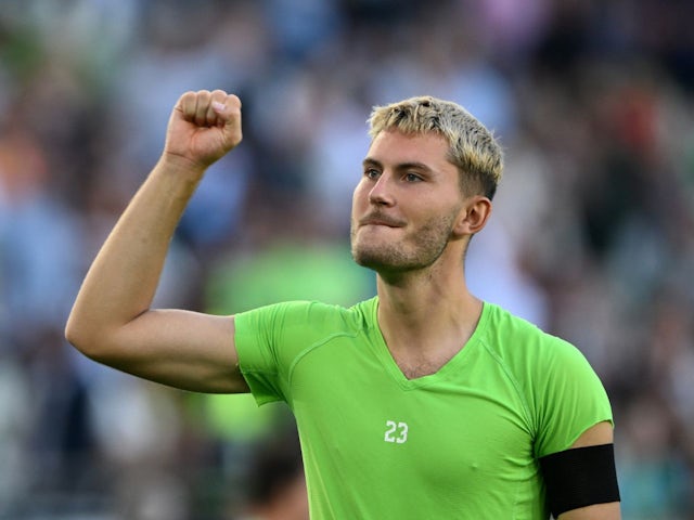 Forest 'plotting January move for Wolfsburg's Jonas Wind'