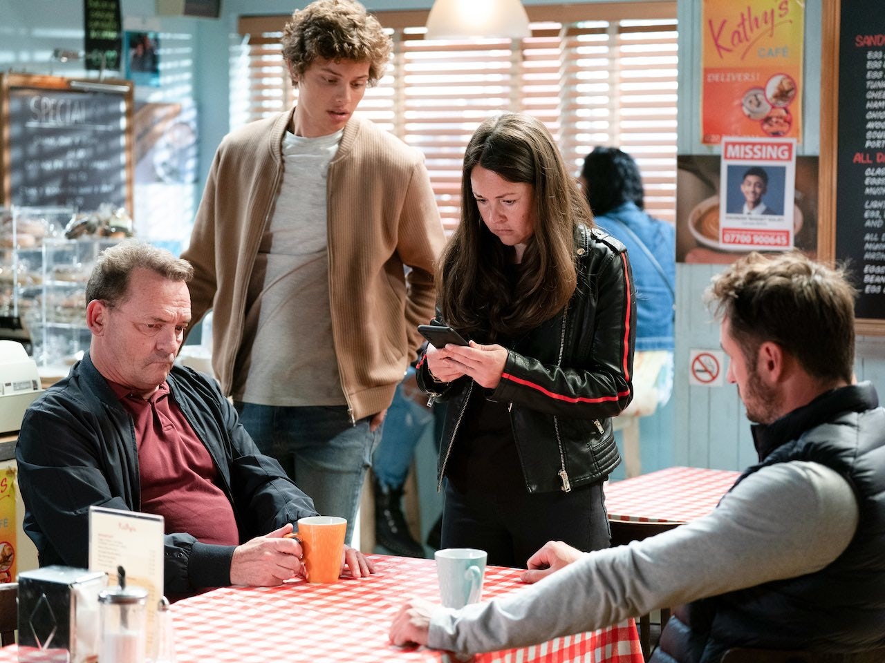 Picture Spoilers: Next Week On EastEnders (Sep 25-28) - Media Mole