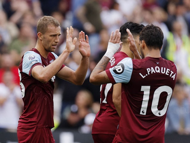 West Ham United's Tomas Soucek celebrates scoring their second goal with Lucas Paqueta on September 30, 2023