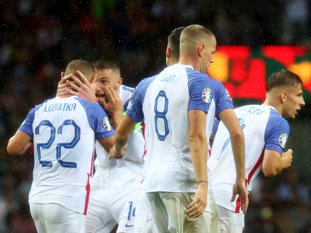 Slovakia beat Iceland to qualify for Euro 2024