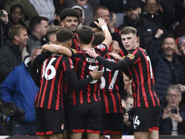 Bournemouth's Dominic Solanke celebrates scoring their first goal with teammates on October 21, 2023