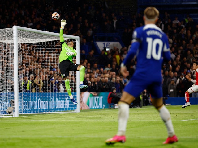 Chelsea's Mykhaylo Mudryk scores their second goal past on October 21, 2023