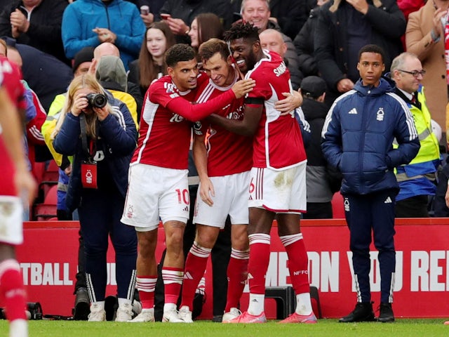 Nottingham Forest's Chris Wood celebrates scoring their second goal with teammates on October 21, 2023