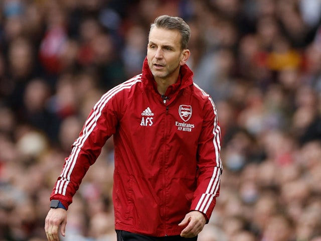 Arsenal assistant manager Albert Stuivenberg pictured in January 2022