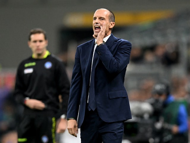 Juventus coach Massimiliano Allegri reacts on October 22, 2023