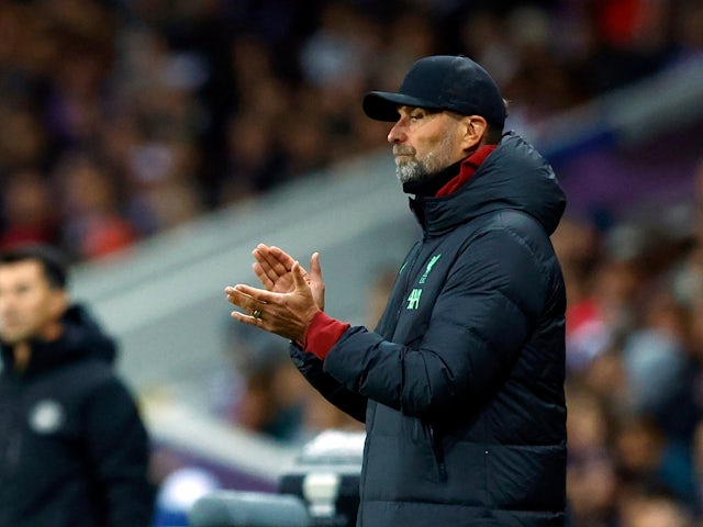 Liverpool 'unlikely to sign new defender in January'