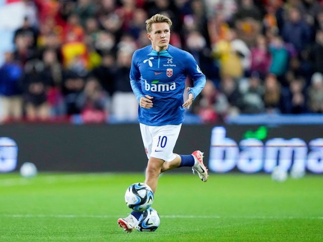 Norway's Martin Odegaard during the warm up on October 15, 2023