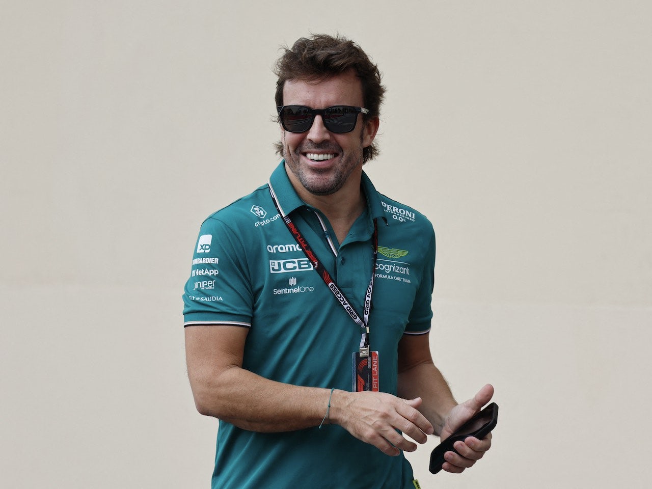 Alonso fires up Mercedes rumours at Aston Martin launch
