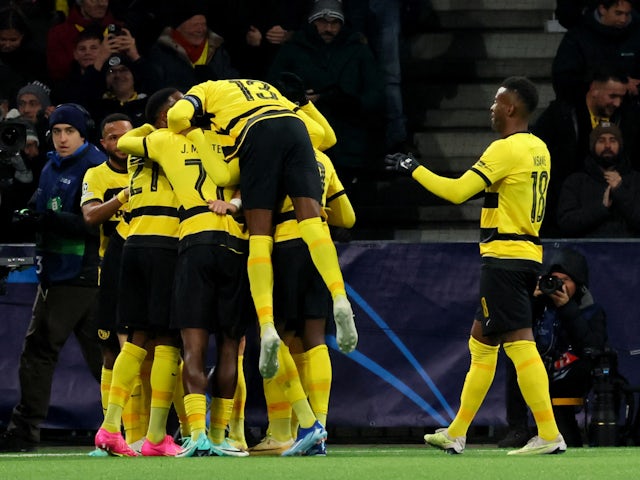Young Boys' Lewin Blum celebrates scoring their second goal with teammates on November 28, 2023
