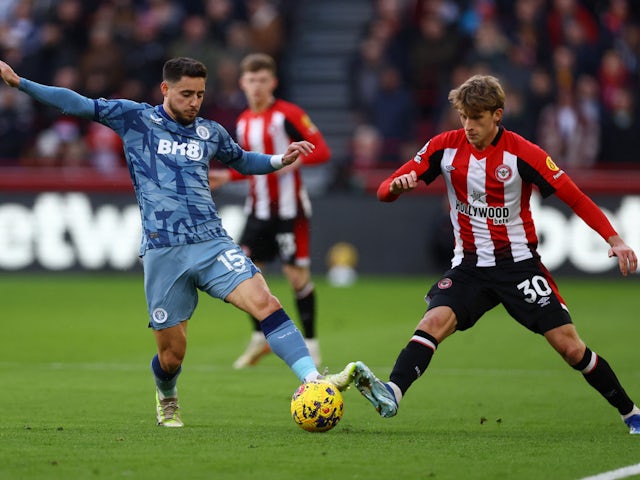 Aston Villa's Alex Moreno in action with Brentford's Mads Roerslev on December 17, 2023