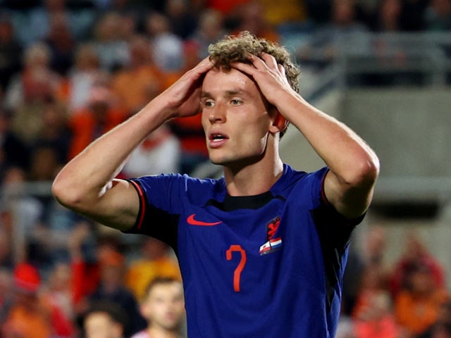 Mats Wieffer in action for the Netherlands in November 2023