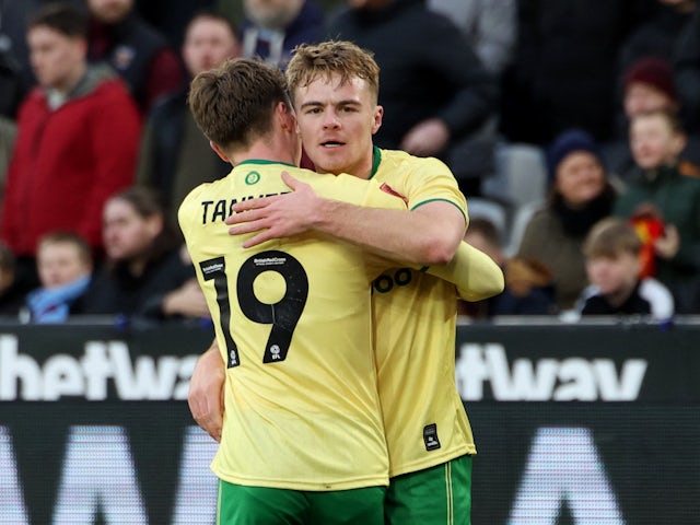 Bristol City's Tommy Conway celebrates scoring their first goal with teammate George Tanner on January 7, 2024