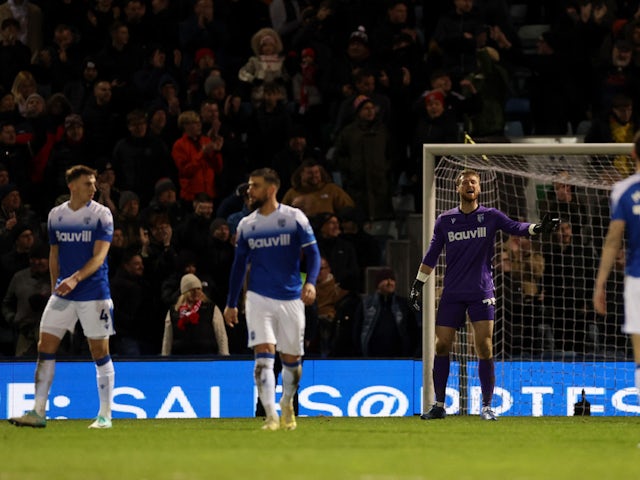 Gillingham's Jake Turner reacts after Sheffield United's James McAtee scores their third goal on January 6, 2024