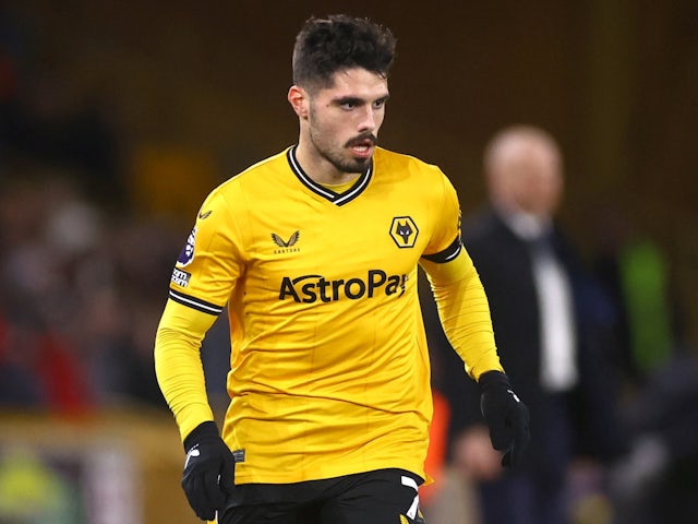 Wolves 'will not sell Arsenal-linked Pedro Neto in January'