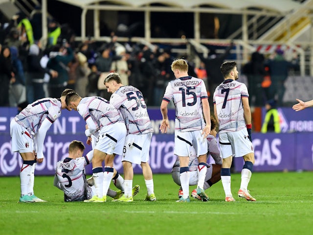 Bologna players look dejected after the penalty shootout on January 9, 2024