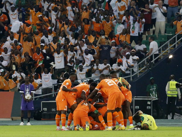 Ivory Coast players celebrate after Seko Fofana scored their first goal on January 13, 2024