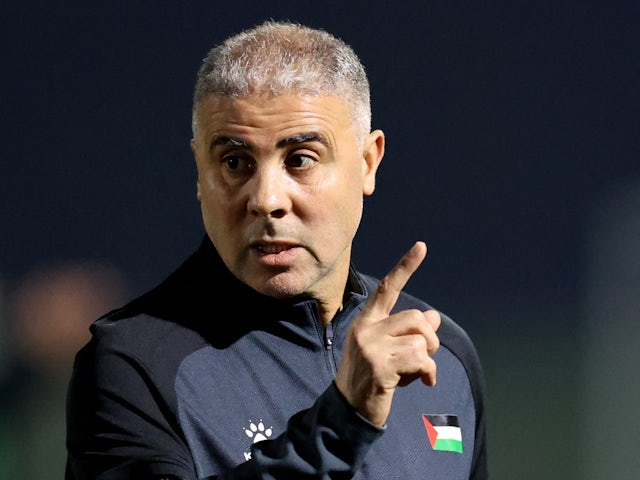 Palestine coach Makram Daboub during training on January 11, 2024