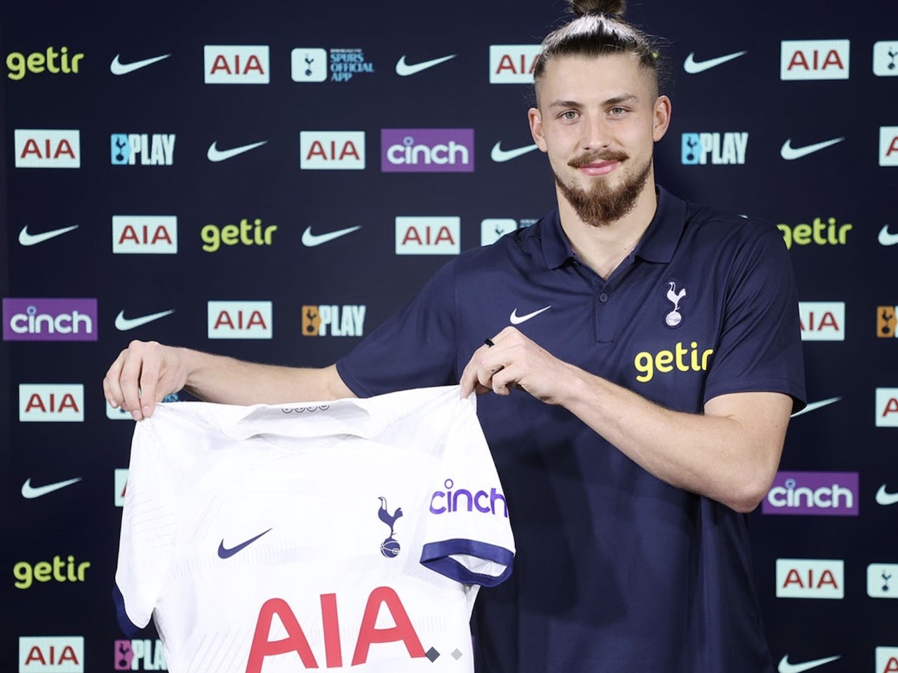 Tottenham Hotspur sign Radu Dragusin from Genoa on long-term contract