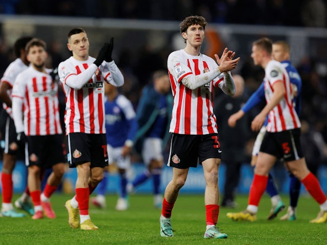 Premier League duo 'battling' for Sunderland star