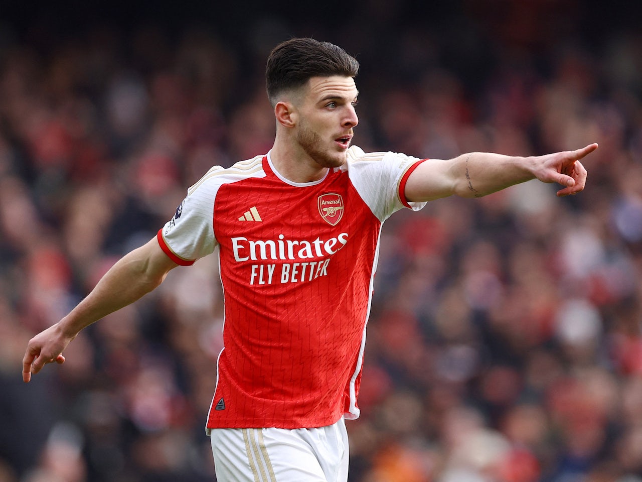 Arsenal 'closely' following three potential midfield partners for Declan Rice